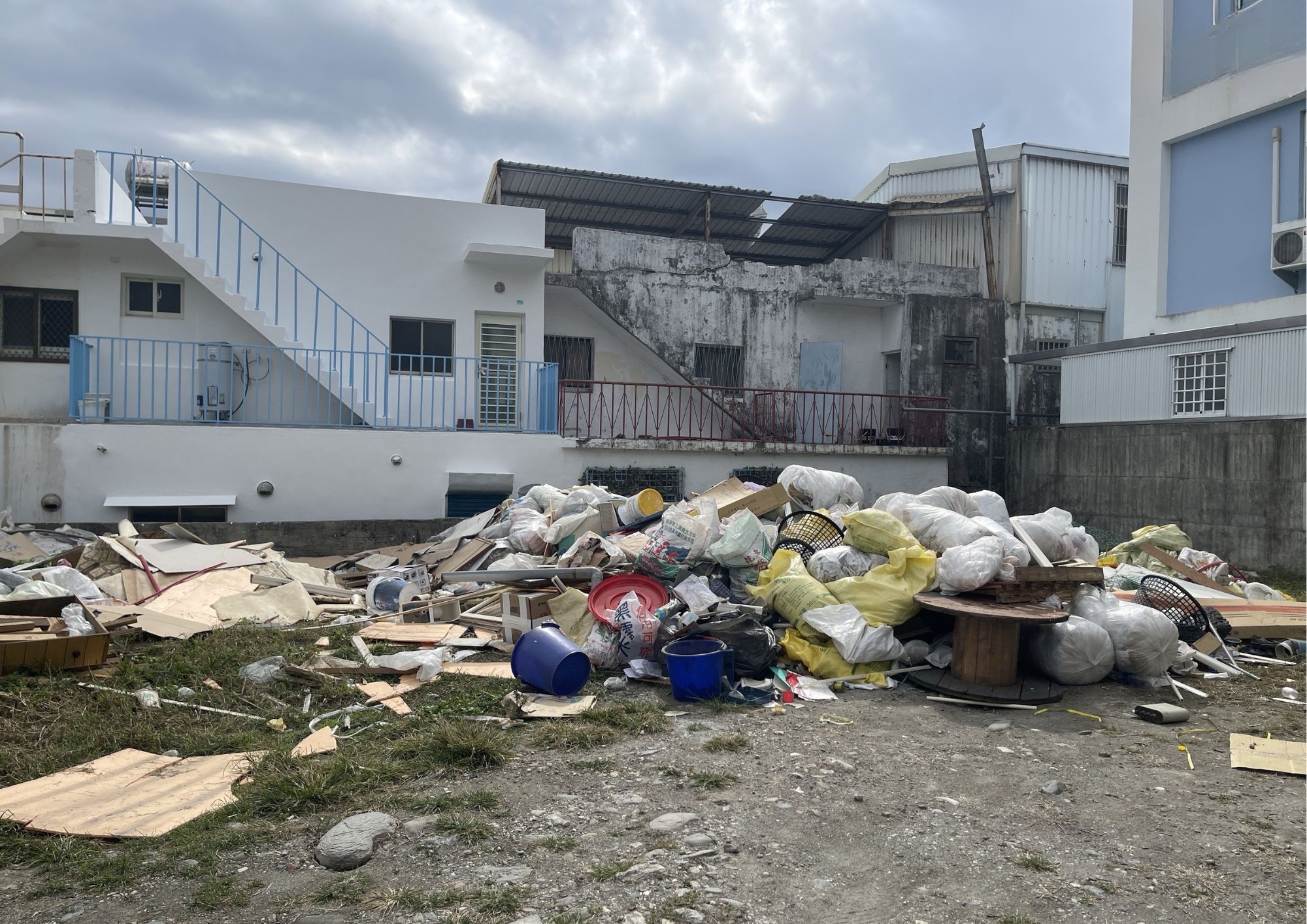 【不法棄置零容忍】臺東縣環保局、檢警環聯手強勢打擊污染行為，全力守護淨土家園